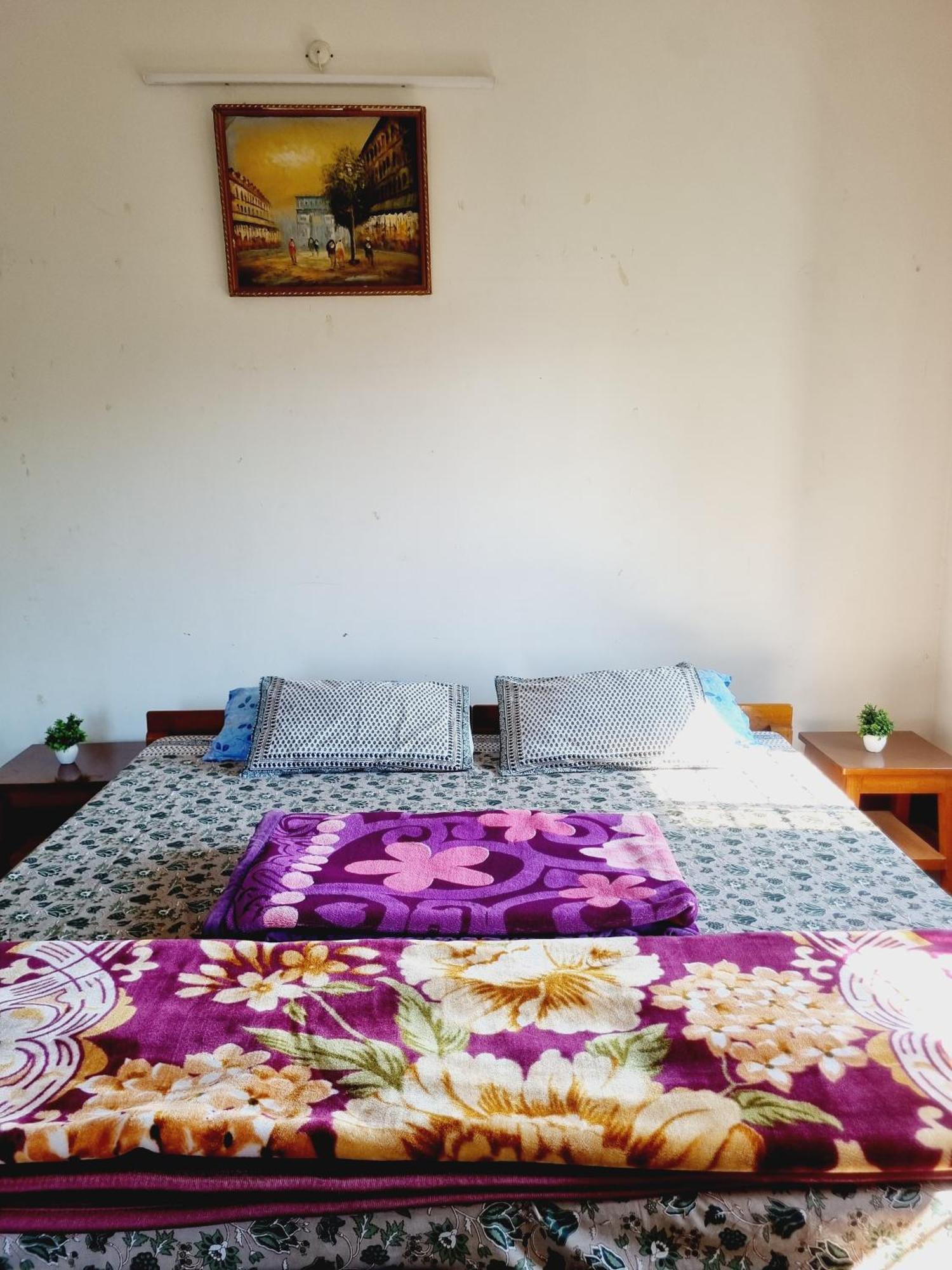 Gayatri Homestay Dibrugarh Exterior foto